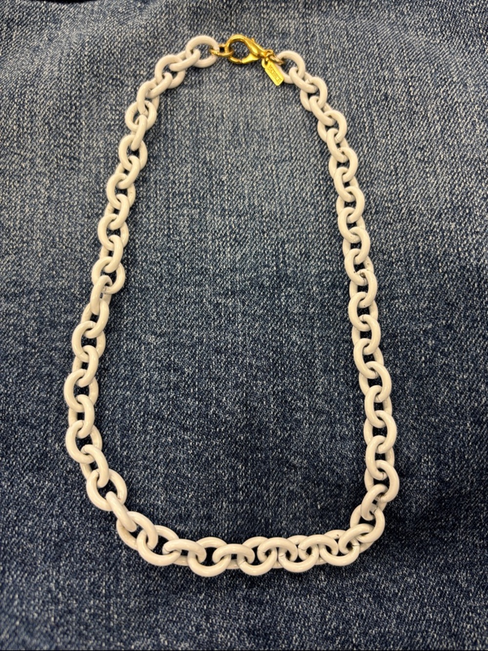 Vendome White Chain Link Necklace with Gold Clasp